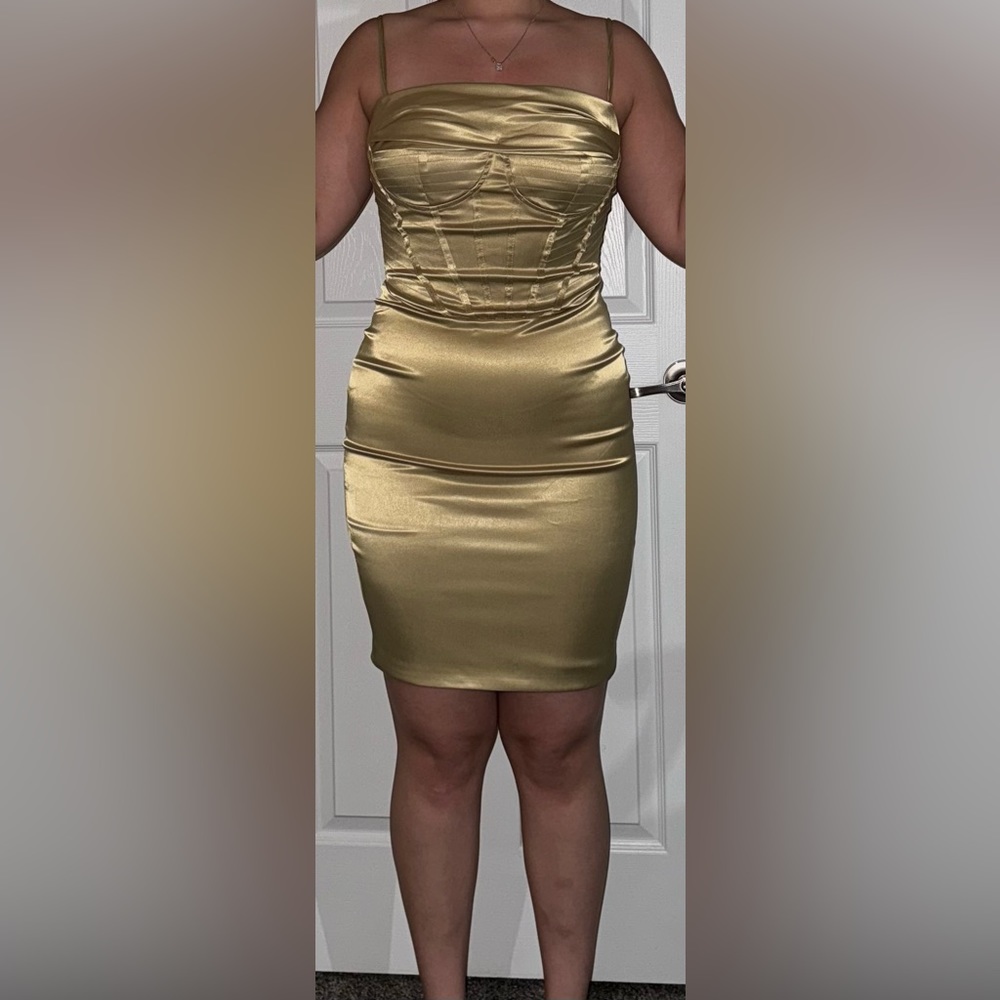 BellaBarnett Green Dress